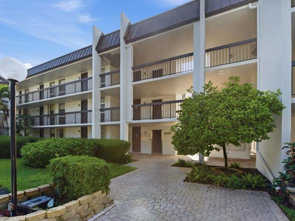 8409 Forest Hills Drive, Unit 206, Coral Springs, FL 33065