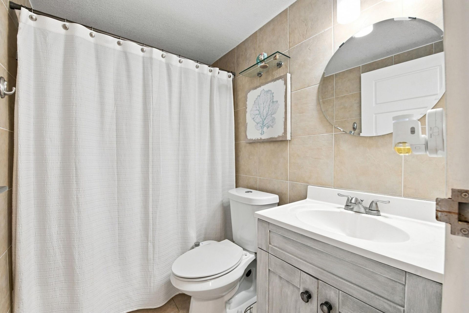 8409 Forest Hills Drive, Unit 206, Coral Springs, FL 33065 Photo