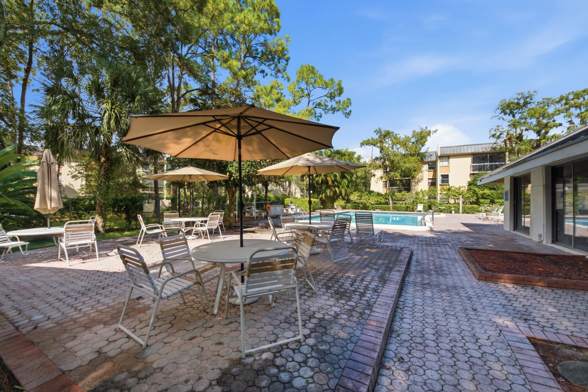8409 Forest Hills Drive, Unit 206, Coral Springs, FL 33065 Photo