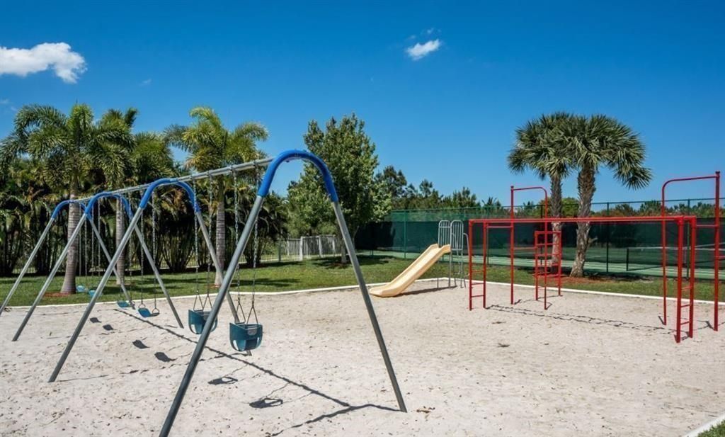 6243 Arlington Way, Fort Pierce, FL 34951 Photo
