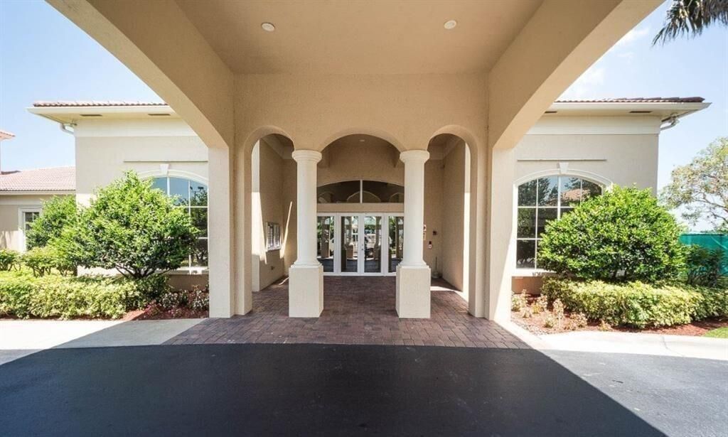 6243 Arlington Way, Fort Pierce, FL 34951 Photo