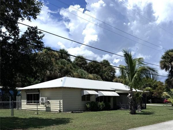 2310 NE Park Street, Jensen Beach, FL 34957
