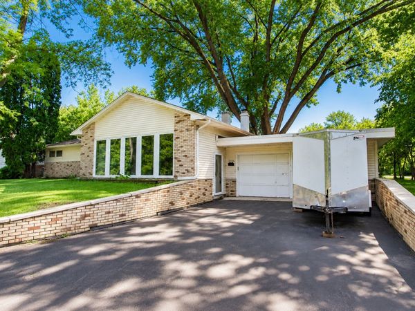3006 S ELDER Lane , Holiday Hills, IL 60051