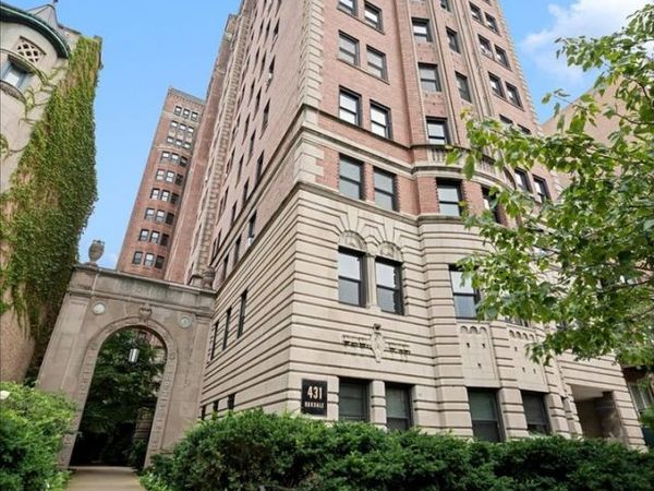 431 W Oakdale Avenue , Unit 14A, Chicago, IL 60657