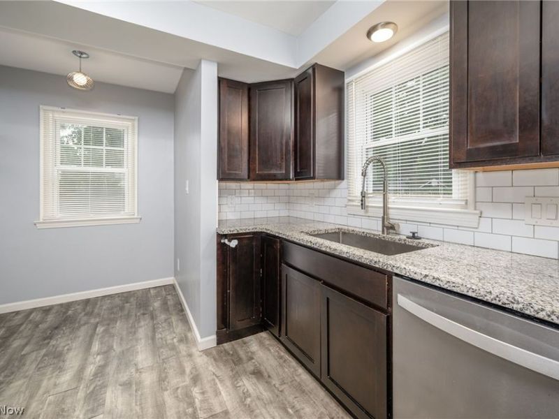 853 Beverly Road, Cleveland Heights, OH 44121 Photo 10
