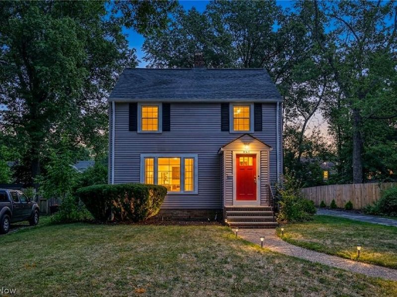 853 Beverly Road, Cleveland Heights, OH 44121 Photo 2