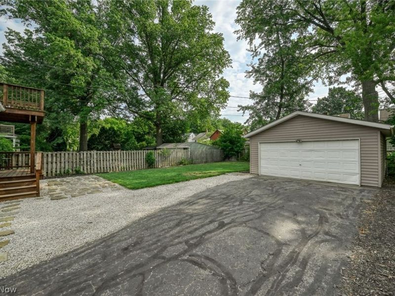 853 Beverly Road, Cleveland Heights, OH 44121 Photo 37