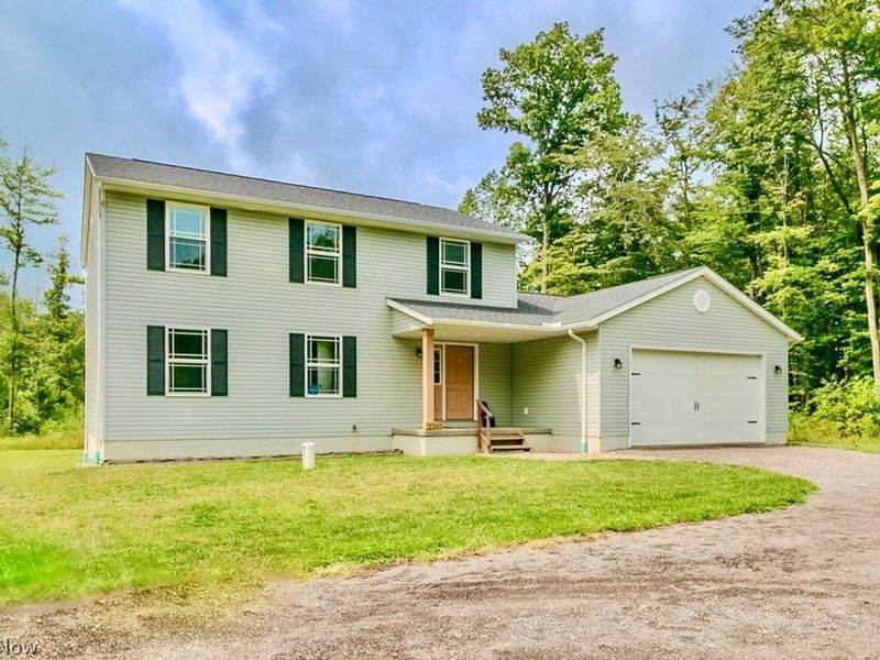 8860 Williams Road, Chardon, OH 44024 Photo 3