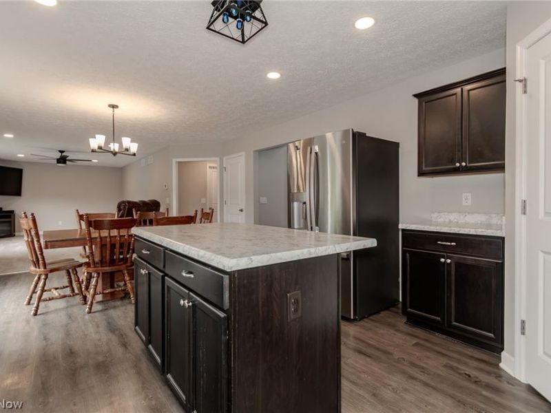 8860 Williams Road, Chardon, OH 44024 Photo 9