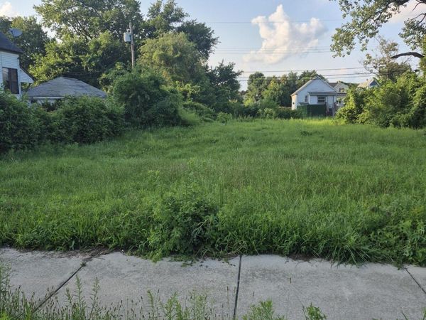 1023 Kenwood Street, Hammond, IN 46320