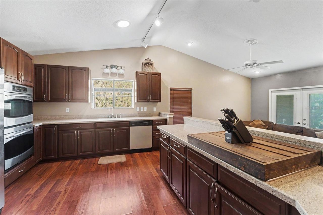 5422 Foley Square, New Port Richey, FL 34652 Photo