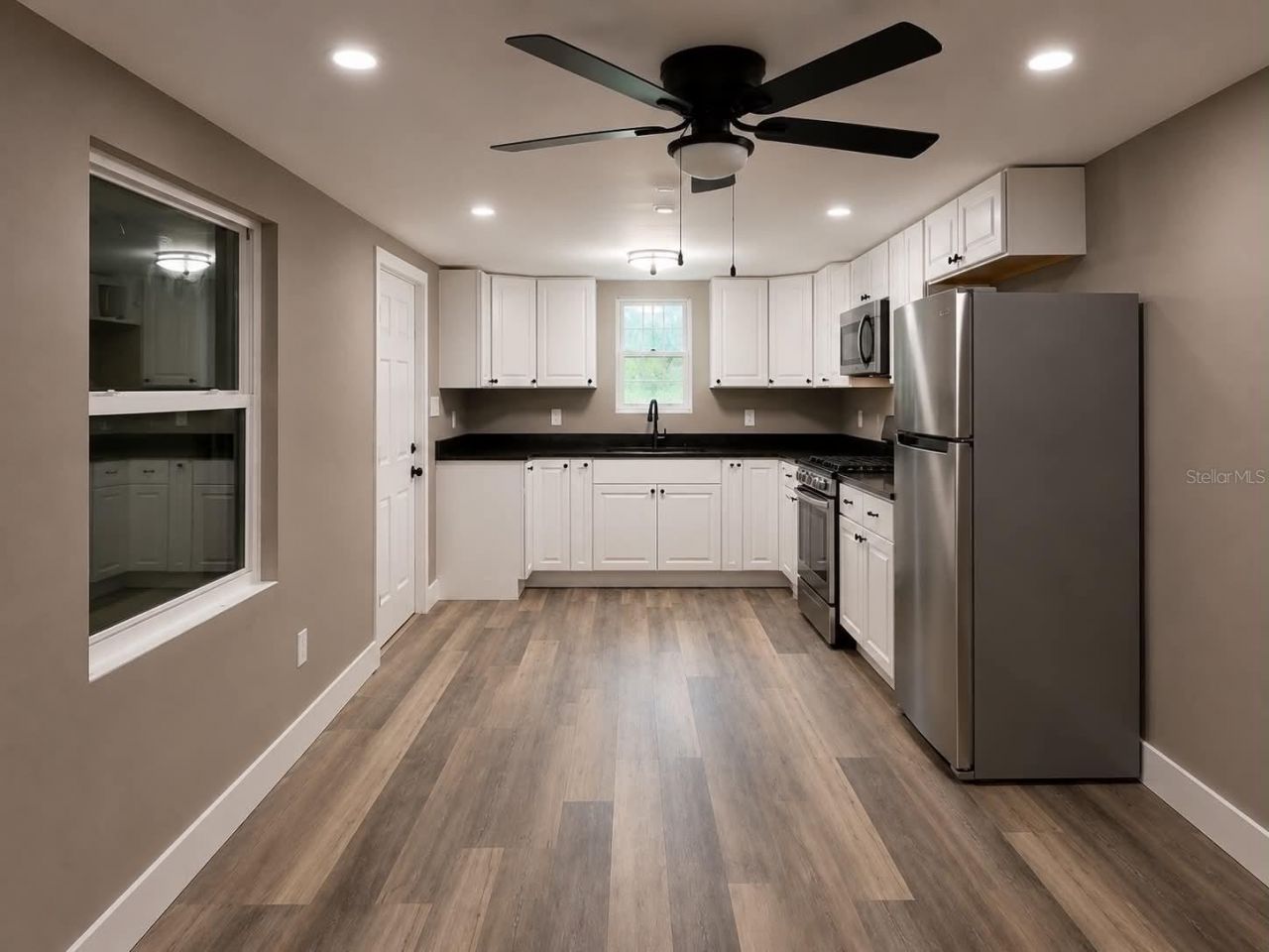 2509 Dixie Avenue , Sarasota, FL 34234 Photo