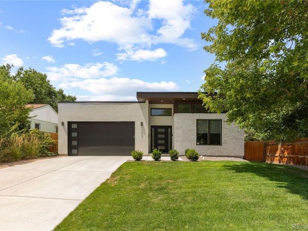 2901 S Bellaire Street, Denver, CO 80222