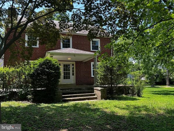 7 W ORCHARD LANE , AUDUBON, PA 19403
