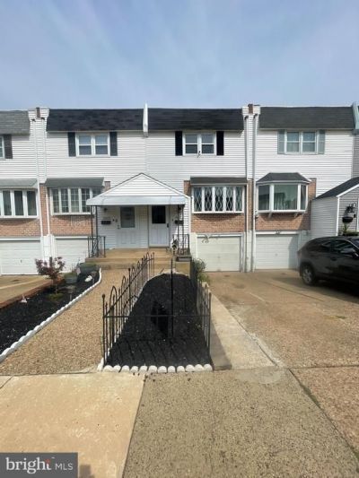 3607 N Hereford Lane, Philadelphia, PA 19114 Main Photo