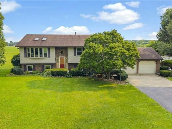 3333 Rocky Point Rd, Springfield, OH 45502