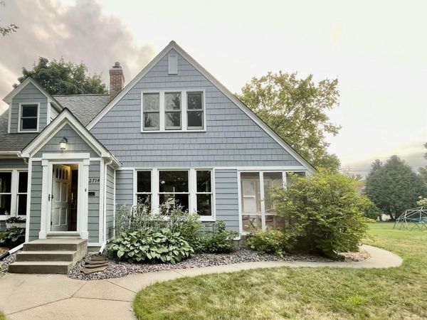2714 McKinley Street NE, Minneapolis, MN 55418