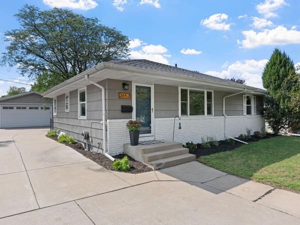 2652 Florida Avenue S, Saint Louis Park, MN 55426