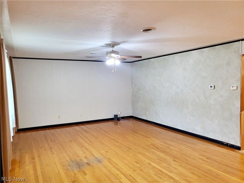 1731 W 36th Street, Lorain, OH 44053 Photo 13