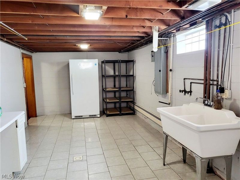 1731 W 36th Street, Lorain, OH 44053 Photo 38