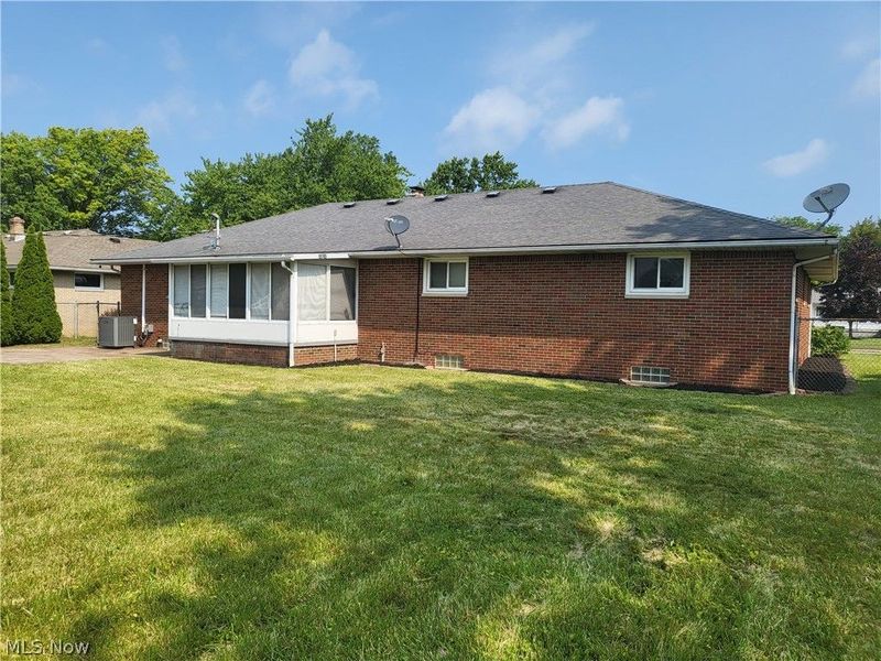 1731 W 36th Street, Lorain, OH 44053 Photo 7