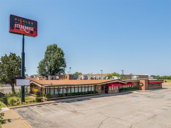 1201 S Meridian Avenue, Oklahoma City, OK 73108