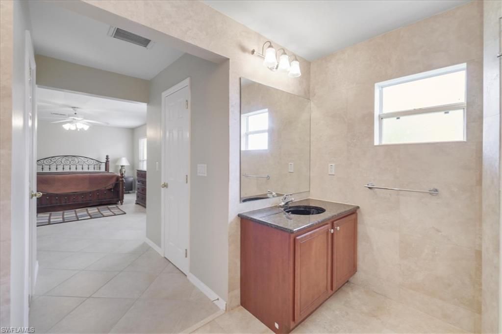 8141 Liriope Loop , Lehigh Acres, FL 33972 Photo