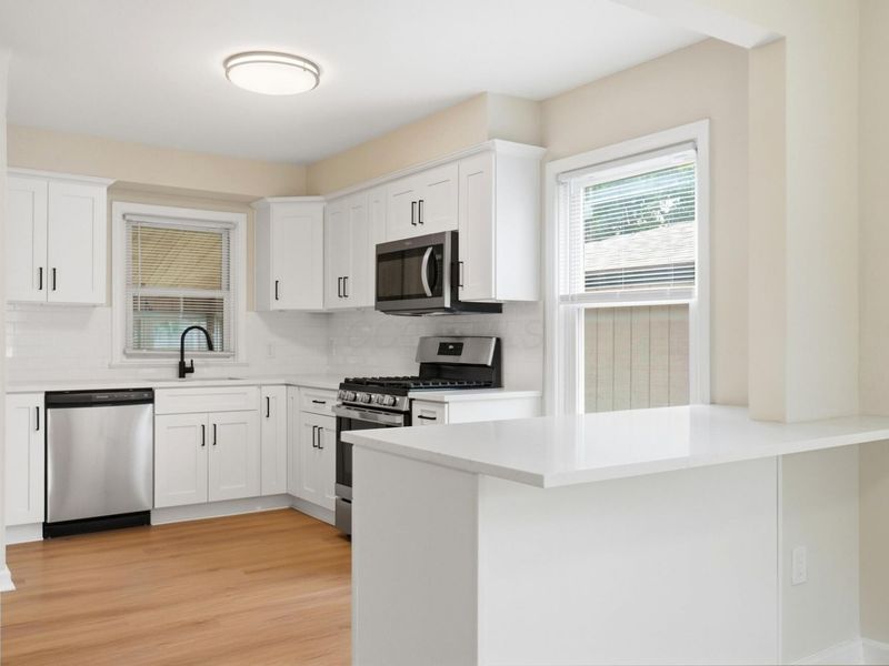 883 W 9th Avenue , Columbus, OH 43212 Photo 11