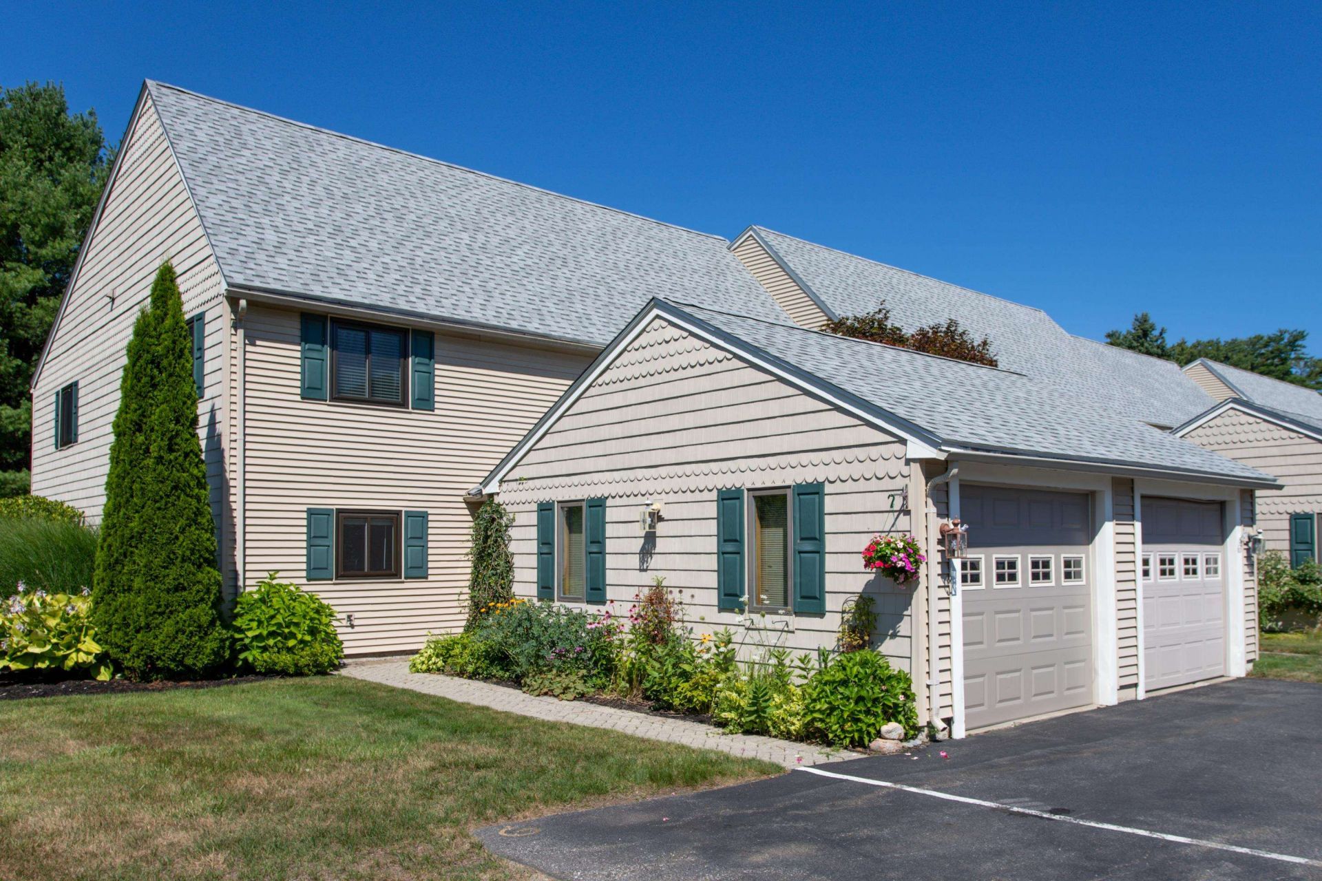 64 Hampton Towne Estates, Unit 64, Hampton, NH 03842 Main Photo
