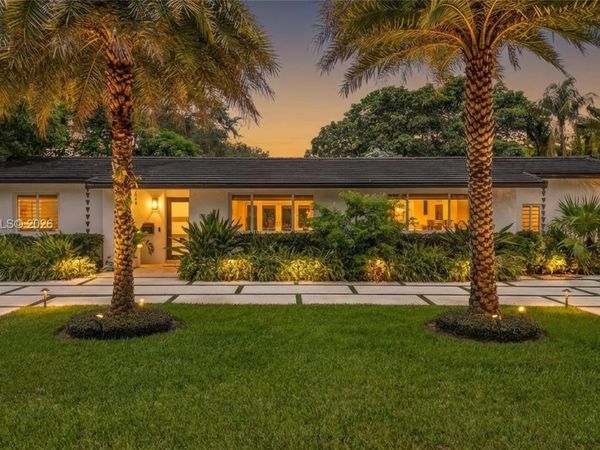 8500 SW 106th St , Miami, FL 33156
