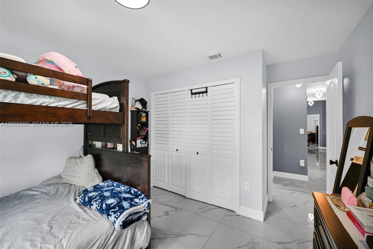 17640 SW 4th Ct , Pembroke Pines, FL 33029 Photo