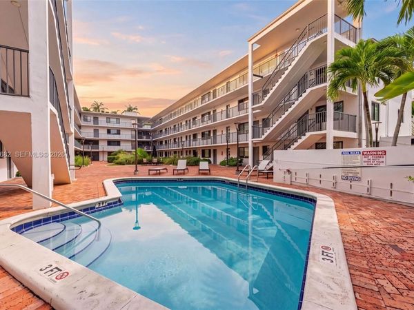 2924 Day Ave , Unit N314, Miami, FL 33133