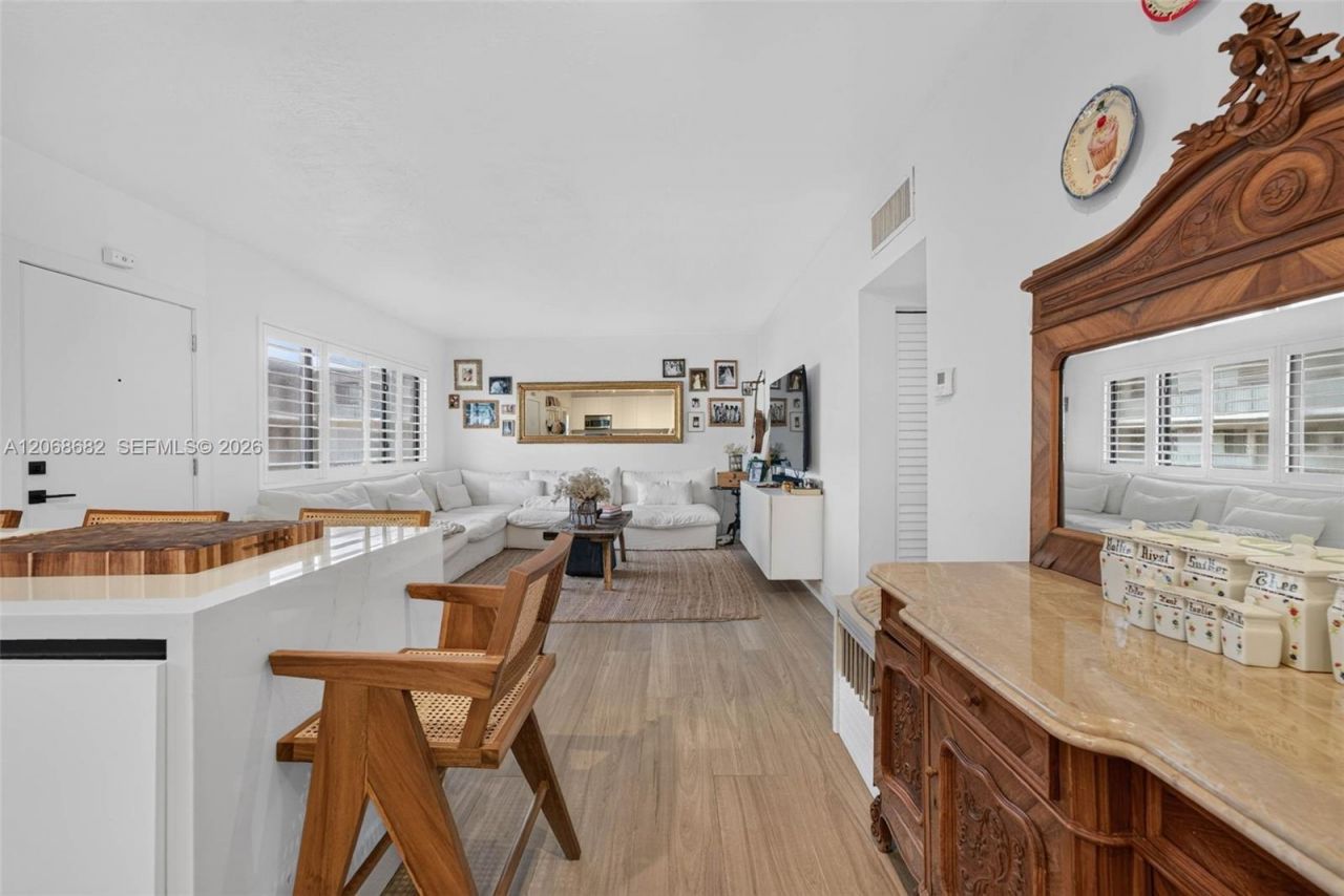 2924 Day Ave , Unit N314, Miami, FL 33133 Photo