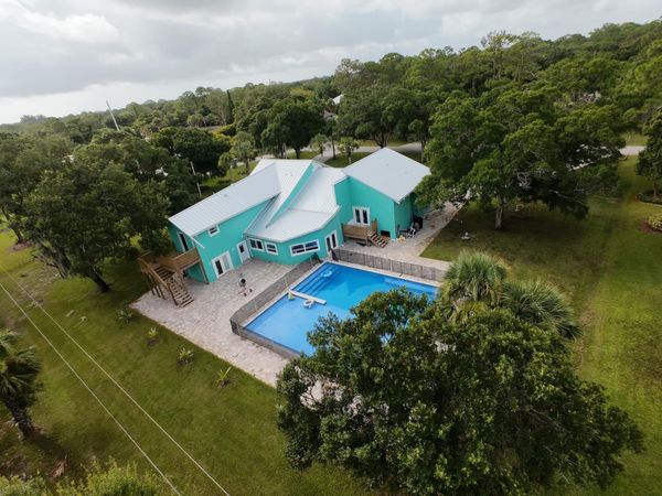 5850 34th Lane, Vero Beach, FL 32966