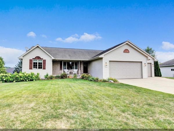 1416 WILBERT HILL COURT, Howard, WI 54313