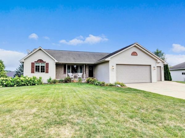 1416 WILBERT HILL COURT, Howard, WI 54313