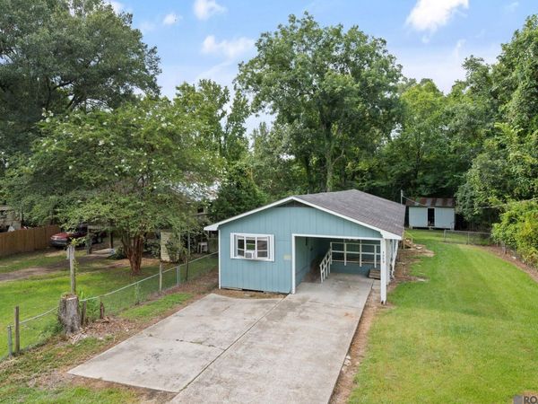 4089 David Rd, Zachary, LA 70791