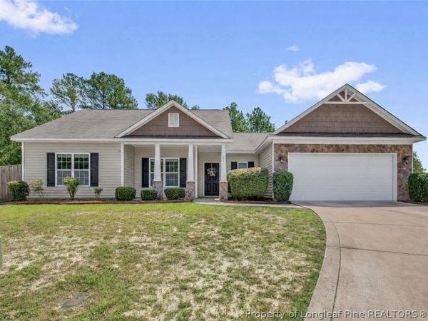 105 Yellowfoot Drive, Raeford, NC 28376