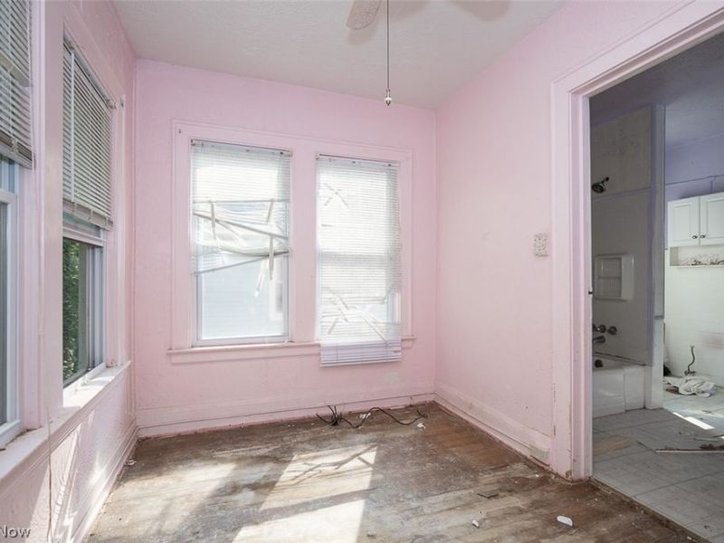 17200 Endora Road, Cleveland, OH 44112 Photo 18