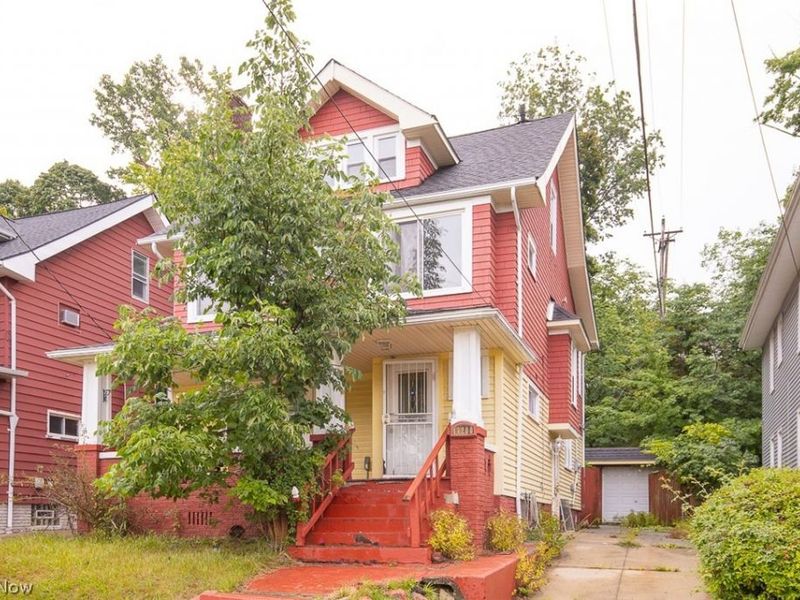 17200 Endora Road, Cleveland, OH 44112 Photo 2