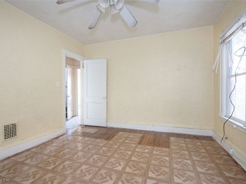 17200 Endora Road, Cleveland, OH 44112 Photo 20
