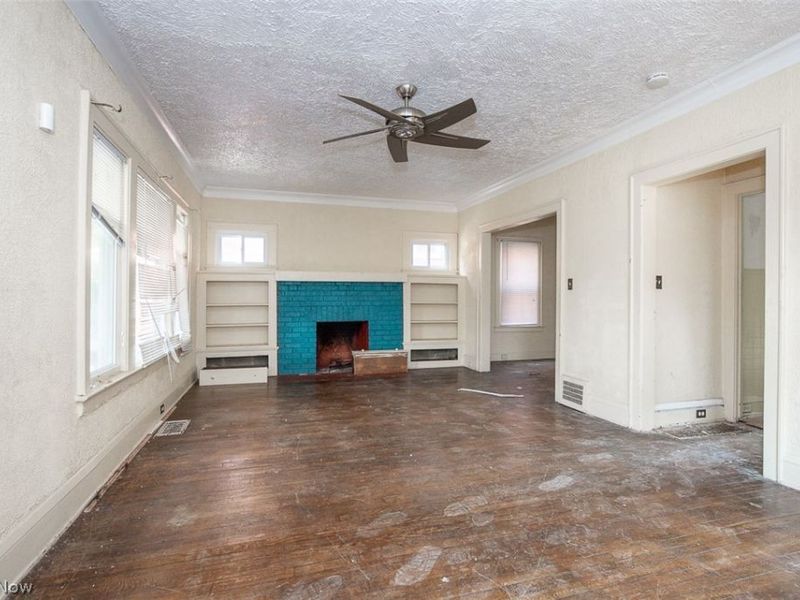 17200 Endora Road, Cleveland, OH 44112 Photo 3