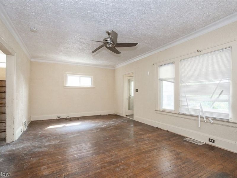 17200 Endora Road, Cleveland, OH 44112 Photo 6