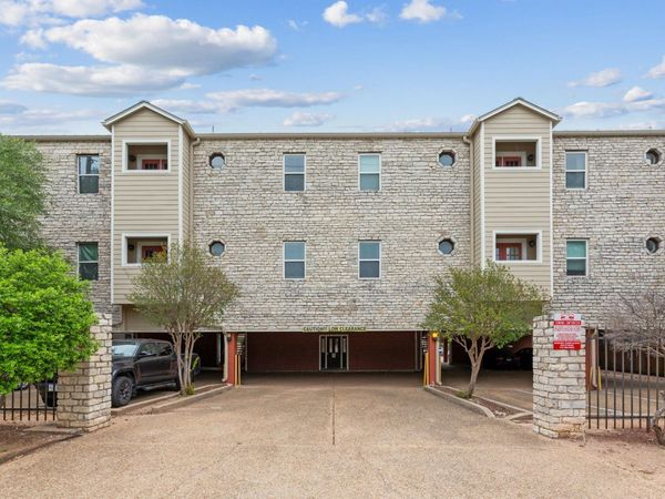 3205 Speedway, Unit #301, Austin, TX 78705