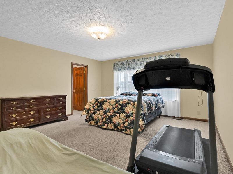6681 Chelton Place, Westerville, OH 43082 Photo 19