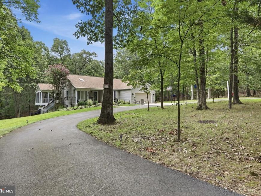 18664 Rivergate Road, Keedysville, MD 21756 Main Photo