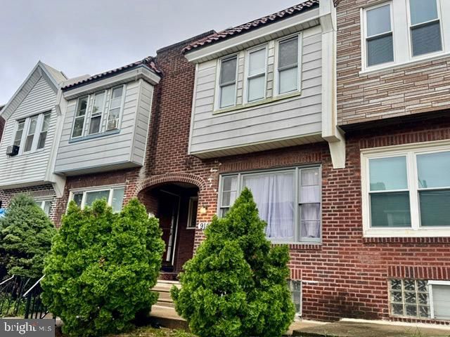 914 Anchor Street, Philadelphia, PA 19124 Main Photo