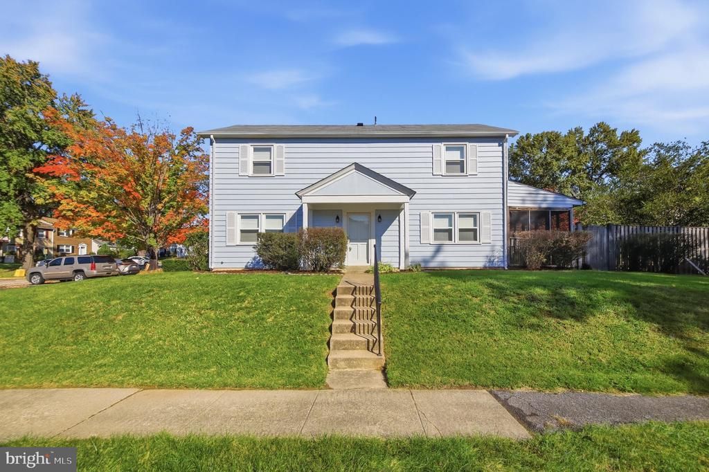 12547 Woodstock Drive E, Upper Marlboro, MD 20772 Main Photo