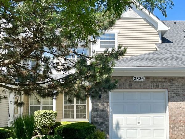 2826 Powell Court, Unit 2826, Naperville, IL 60563
