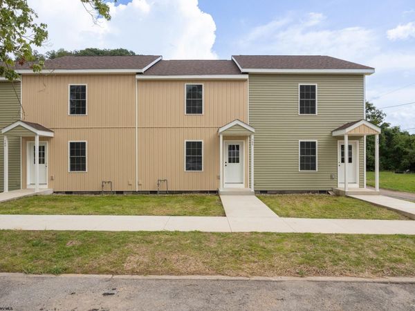 145 Mulberry Avenue, Weston, WV 26452